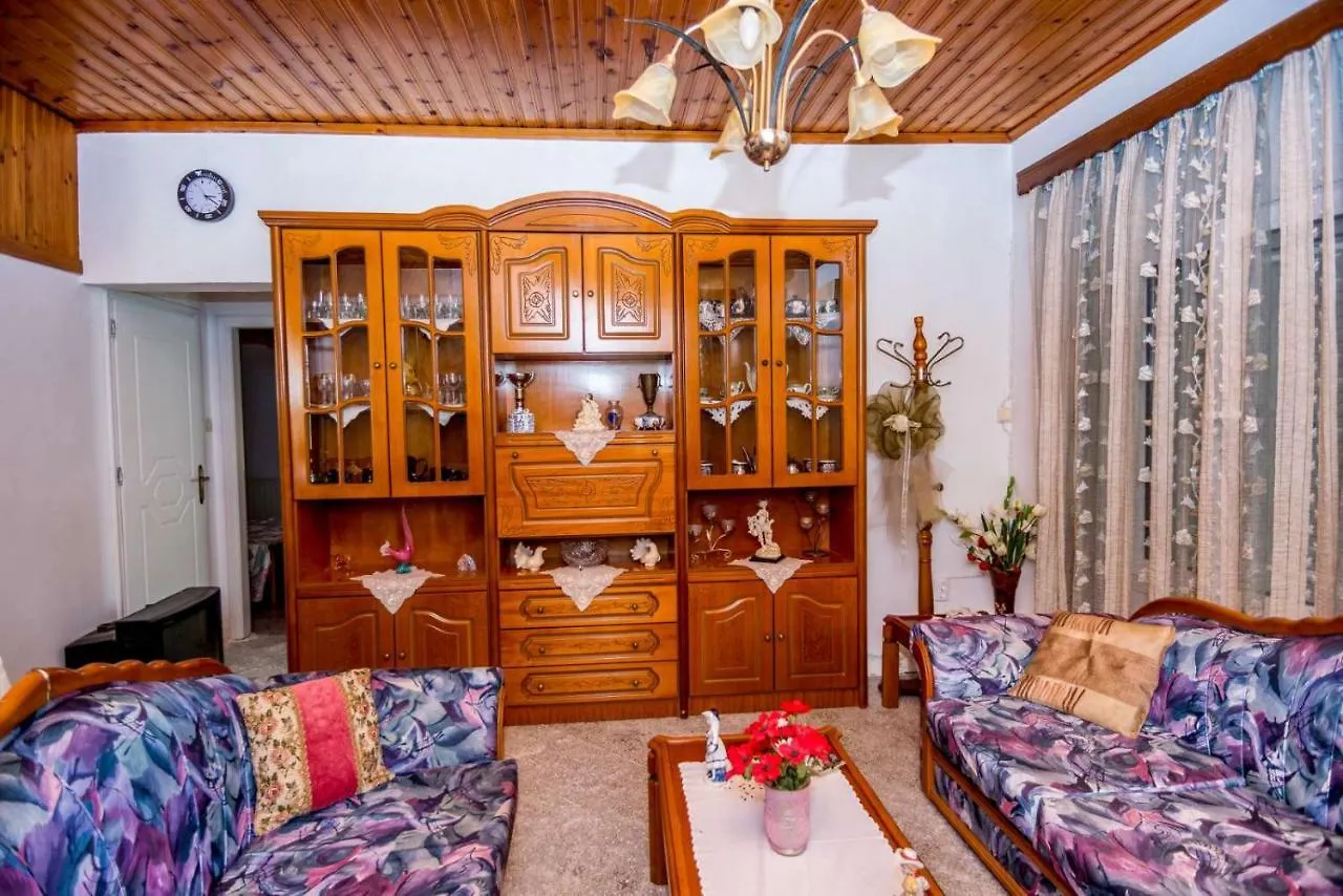 Tselepis House Apartment Lakithra